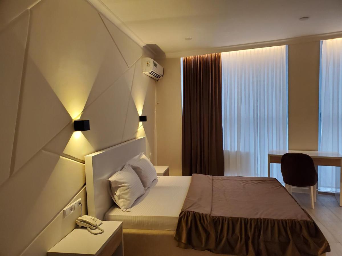 Tantana Hotel Фергана Экстерьер фото