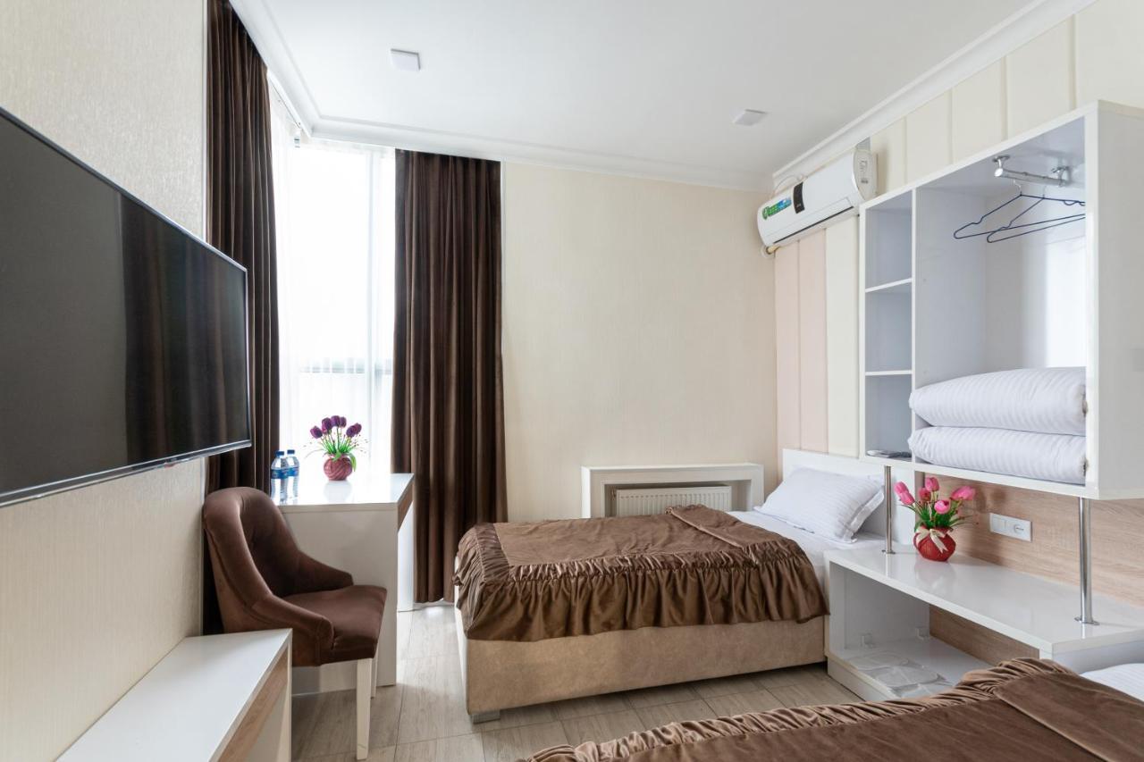 Tantana Hotel Фергана Экстерьер фото