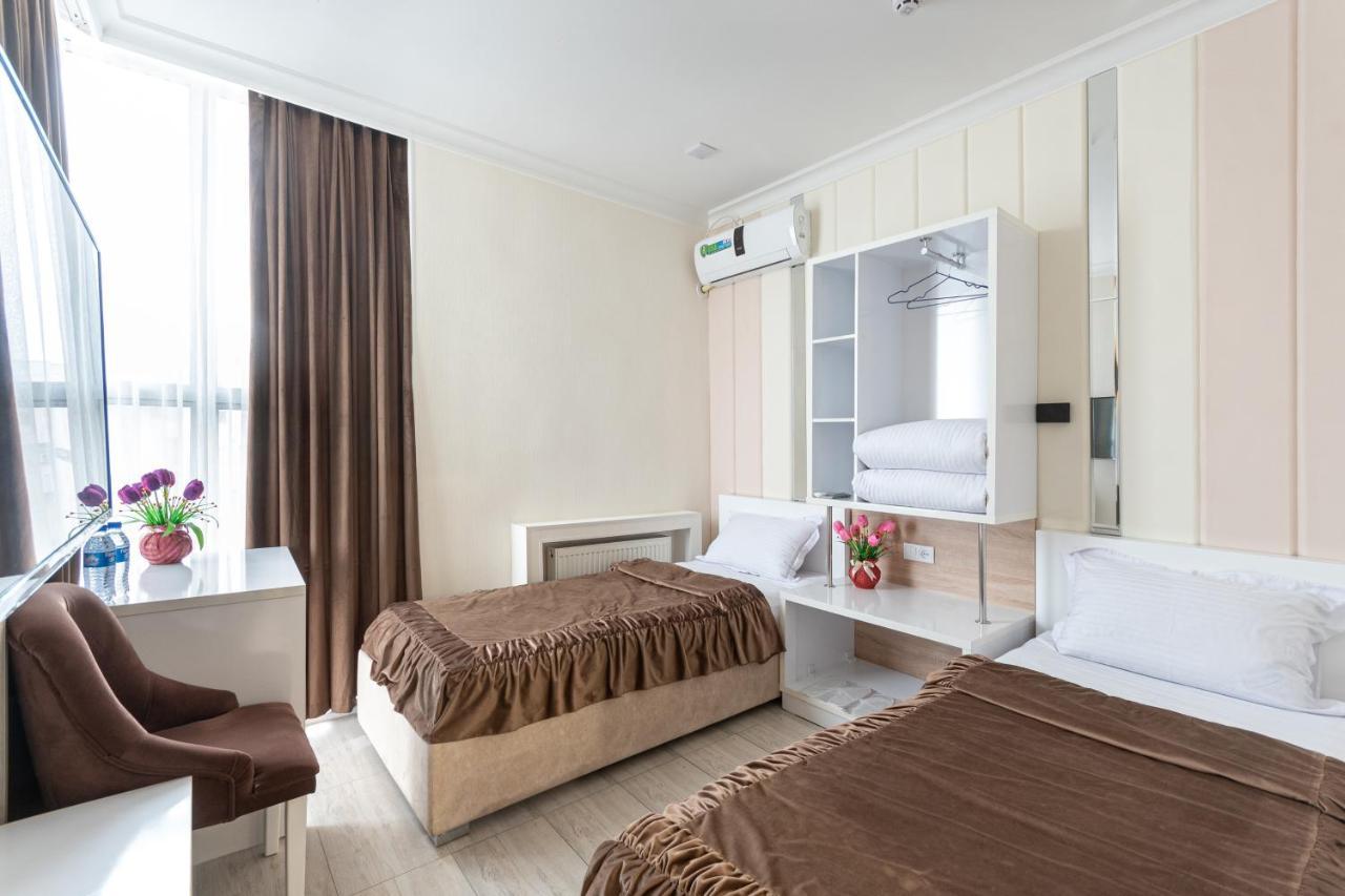 Tantana Hotel Фергана Экстерьер фото